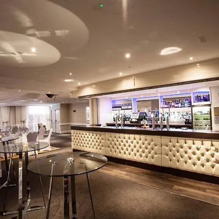 Glendower Bw Signature Collection Hotel