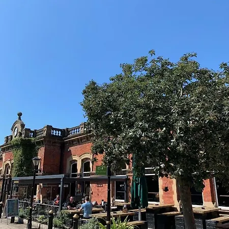 The Hideout Apartment Lytham St Annes